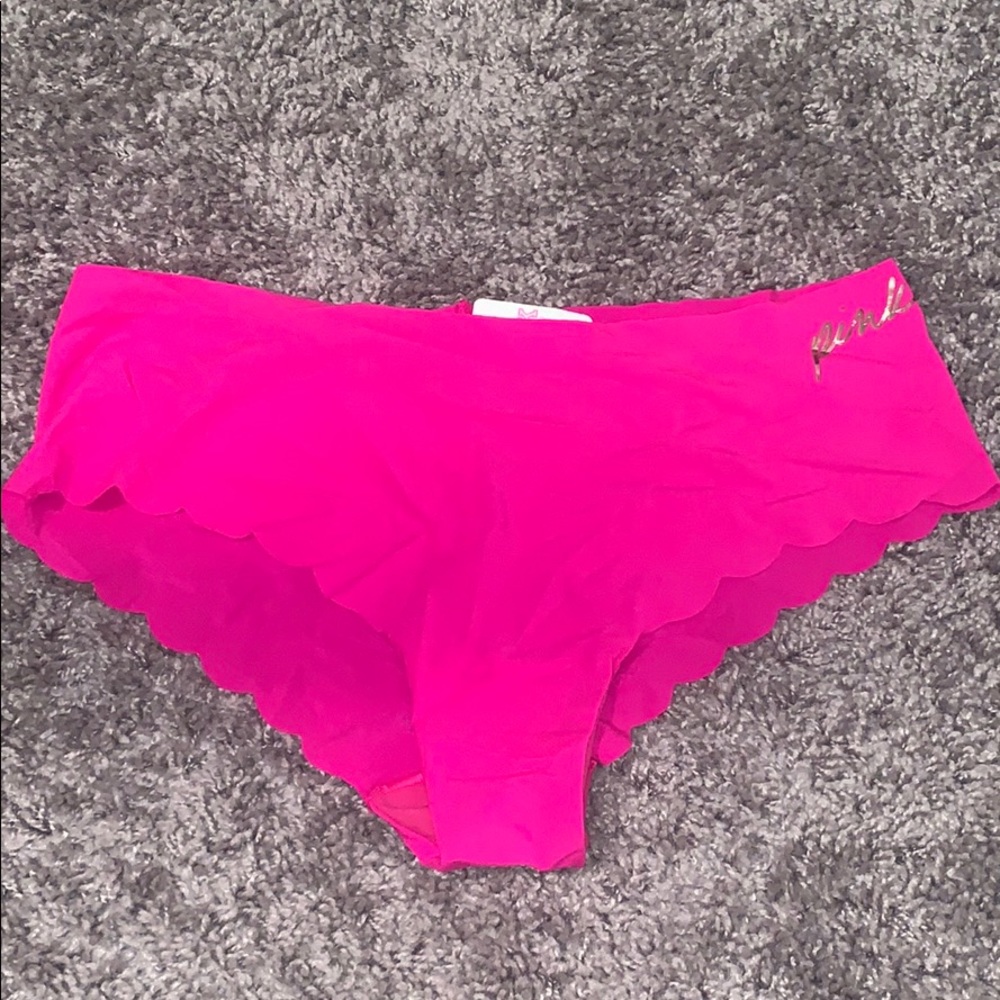 NWT PINK No Show Cheekster Panty